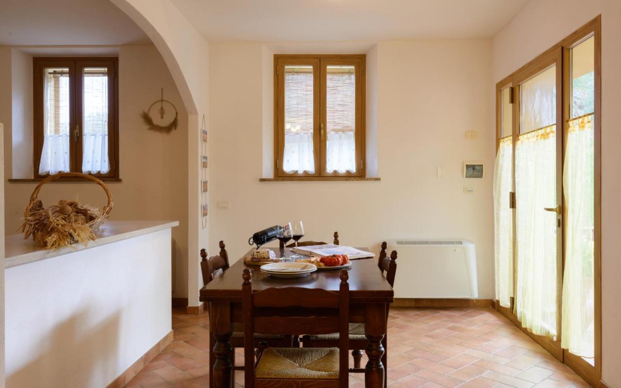 Agriturismo Le Crete - Appartamenti Ашано Екстериор снимка
